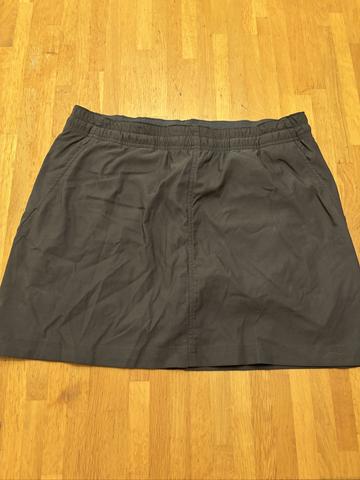 Skort