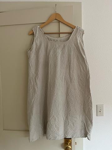Vintage slip