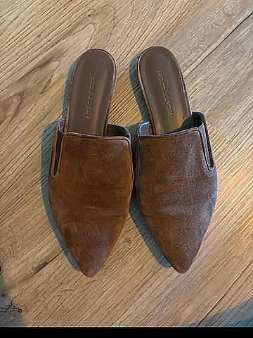 Luxury suede mules (8.5)