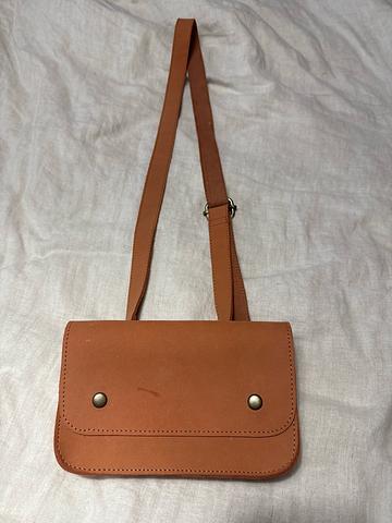 Leather crossbody bag