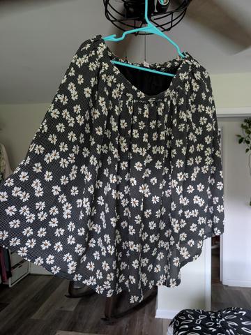 Flowy skirt