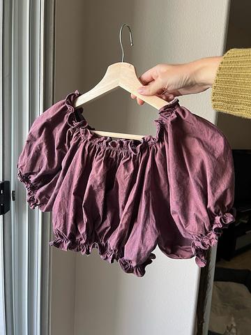 Puff sleeve crop top