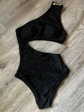 Cutout one piece swimsuit