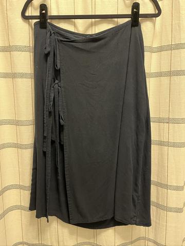 Midi tie skort
