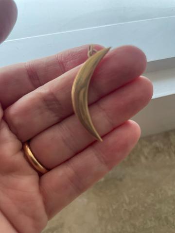 14k gold crescent pendant