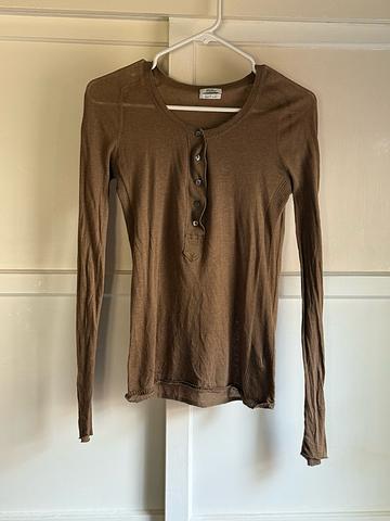 Lightweight Natural Fiber Henley