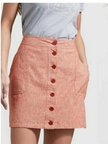 Buttoned skirt