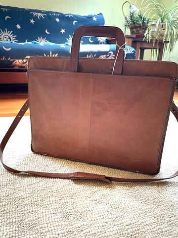 Attaché briefcase portfolio