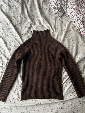 100% Alpaca Ribbed Jumper