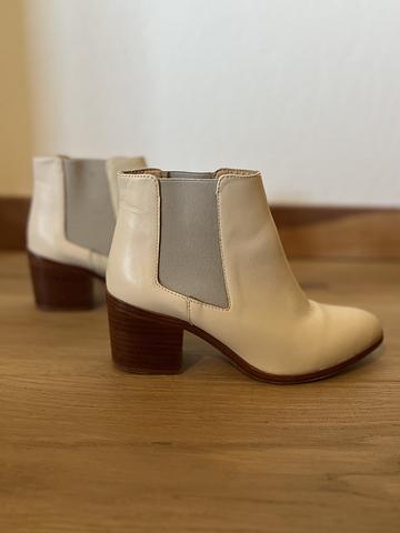 Cream Leather Chelsea Heeled Boots