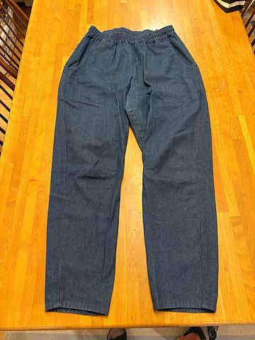 Elastic waist pants