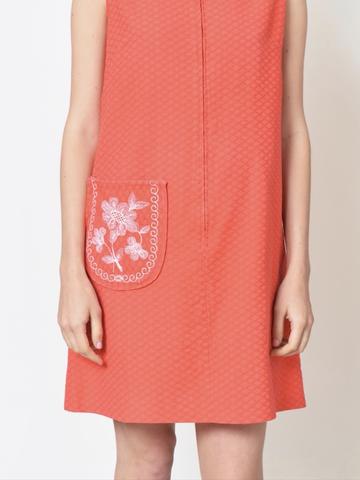 Embroidered shift dress
