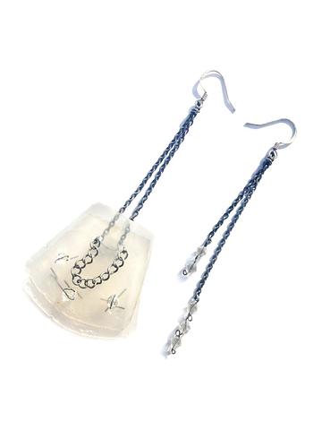 Asymmetrical Shell Dangle Earrings