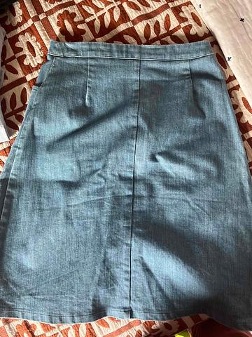 Button Fron Pencil Midi Skirt