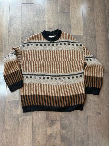 Ethno sweater