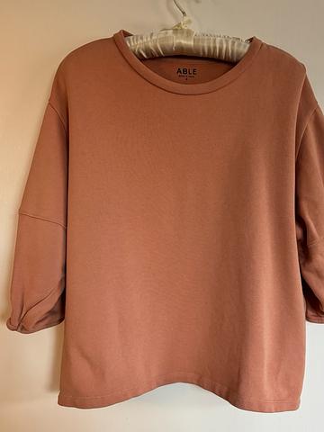 balloon sleeve sweatshirt