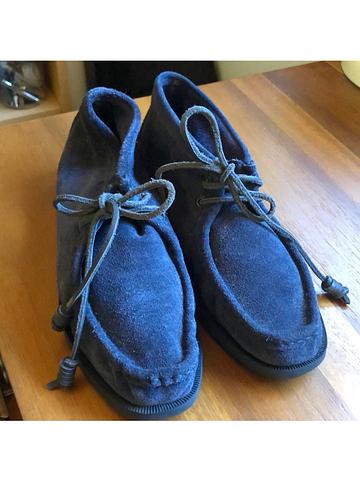 Jeffrey navy blue suede ankle shoes