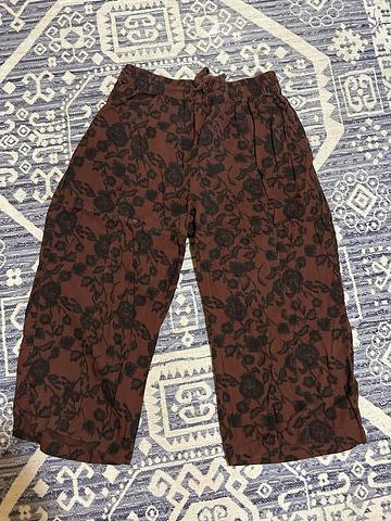 chuck trousers