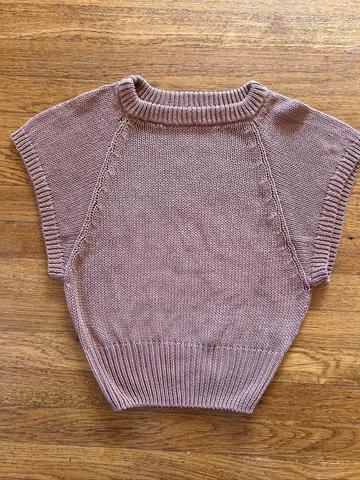 Raglan sleeve sweater