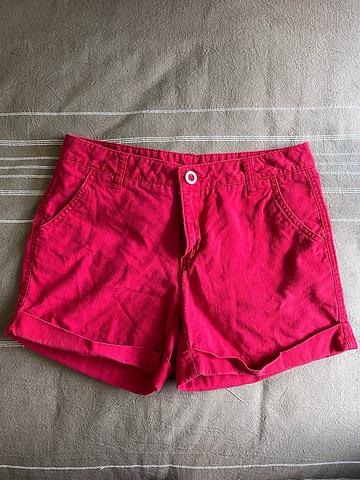 red linen/cotton shorts
