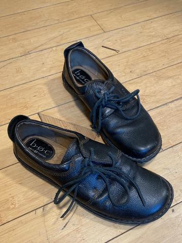 Leather shoes