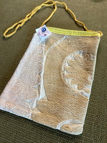 Carpet bag