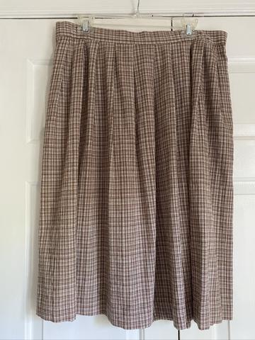 Brown plaid skirt