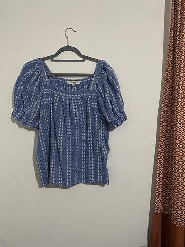 puff sleeve cotton top