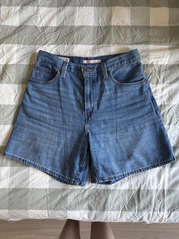 High baggy shorts