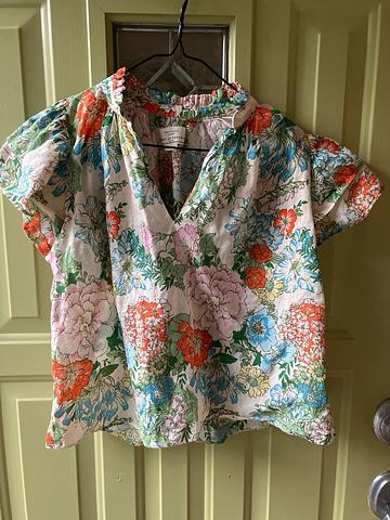 Floral top