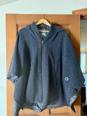 Spiewak & Sons Wool Cape