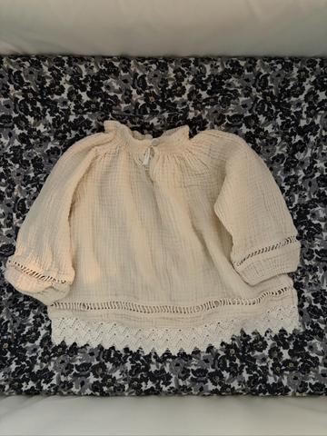 Button Top