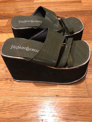 Platform sandals