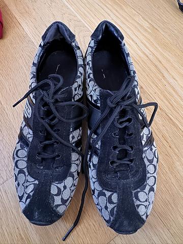Remonna Sneakers