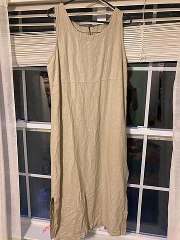 Linen dress