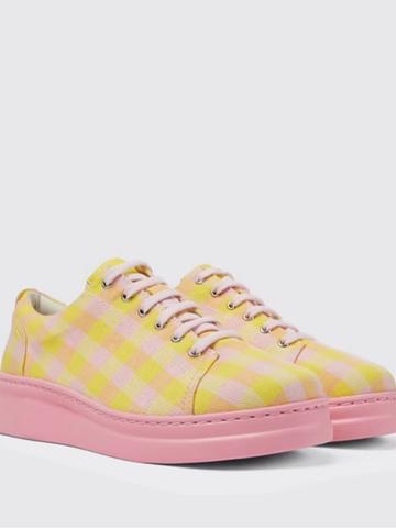 Runner up sneakers