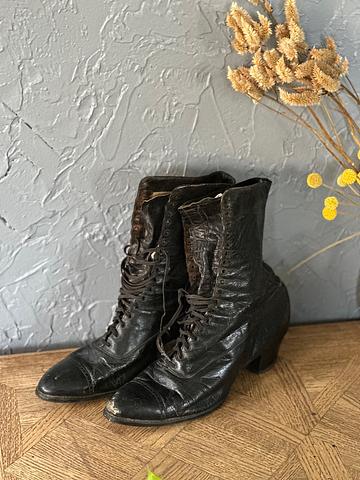 Edwardian Boots