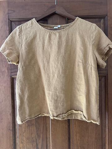 Simple blouse