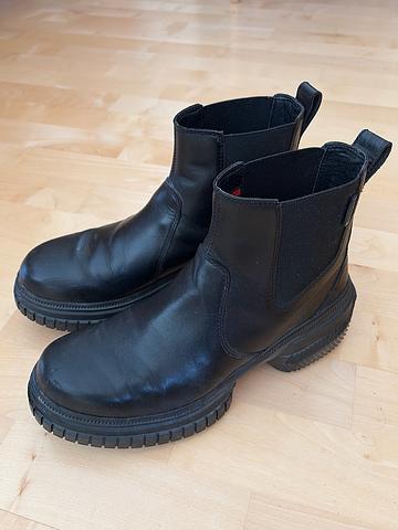 Ona Ave Chelsea Boots