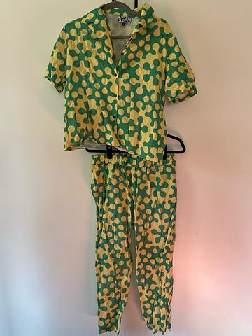 Two piece set