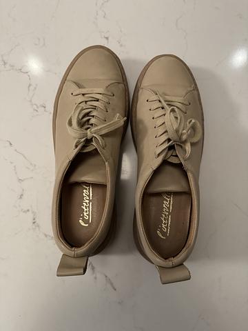 Nude leather sneakers