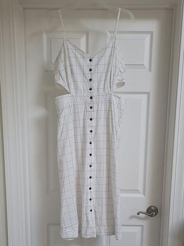 Windowpane cutout dress