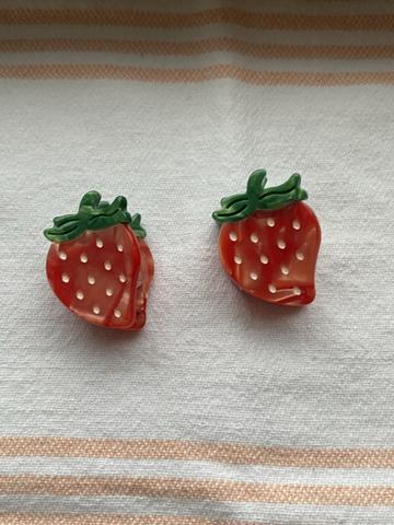 Strawberry Mini Hair Clip Set