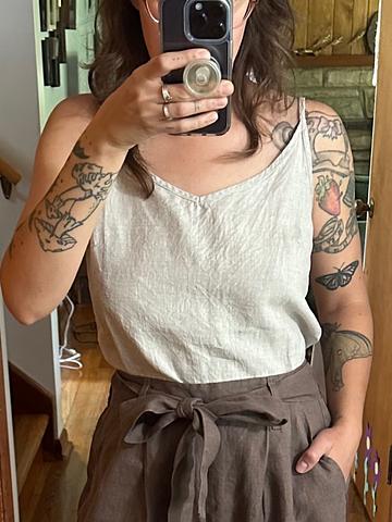 Linen tank in natural