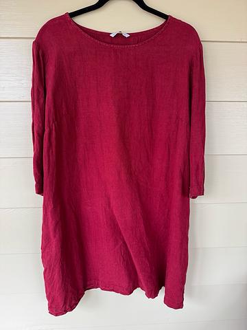 red tunic dress