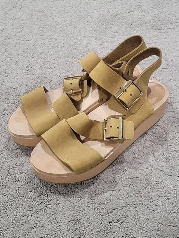 Bryr clogs Jesse platform sandals in fennel nubuck 40 10