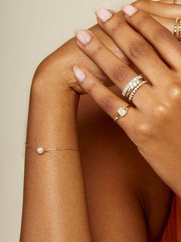 Simple Pearl Bracelet