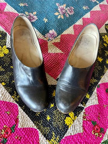 Nisolo Austin Heels