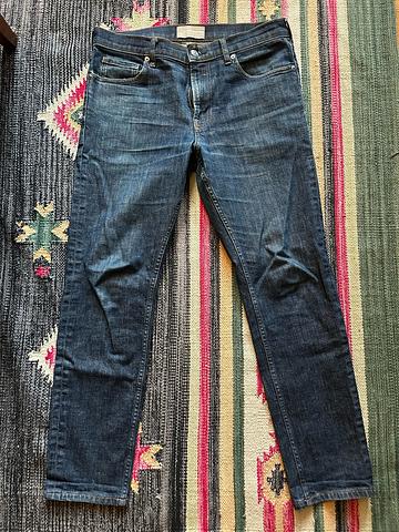 Slim jean (has been shrunk)