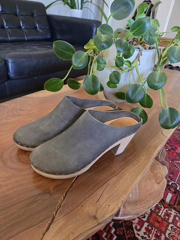 Chloe Clog